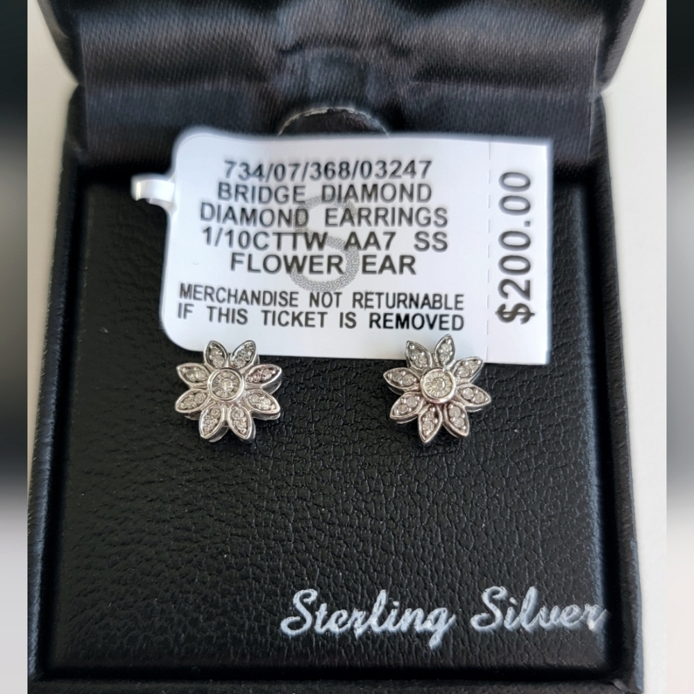 R.H. Macy Bridge Diamond Earrings 1/10 CTTW Flower